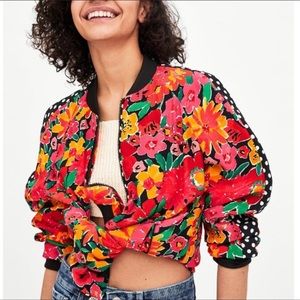 Zara exclusive floral zip up jacket. Medium